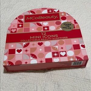MCoBeauty Pink Collectable Beauty Surprises Set